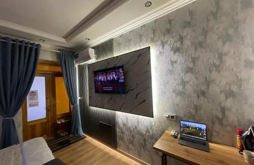 Samarkand House | One Global Family Guest Room Samarkand