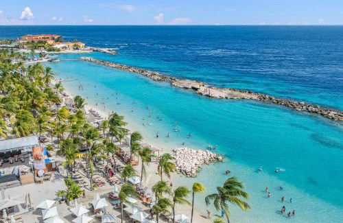 Willemstad Apartment | One Mambo 19, Beachfront Apartment