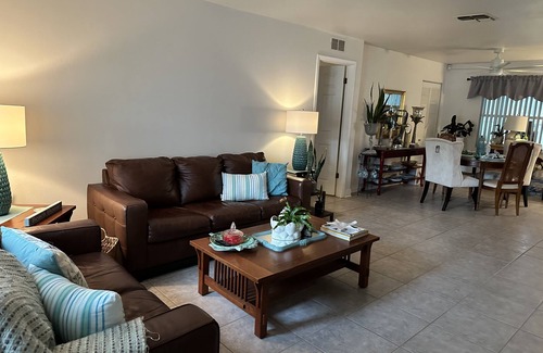 Largo House | One mile from the Indian Rocks Beach