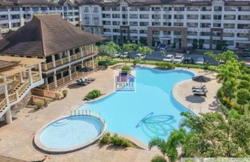 Davao Apartment | One Oasis A13 Shortwalk to Sm City Davao + free wifi+ Netflix