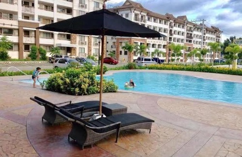 Davao Apartment | One Oasis A13 Shortwalk to Sm City Davao + free wifi+ Netflix