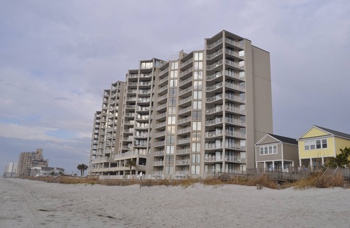 Garden City Condo | One Ocean Place 3br/3 bath end unit with large balcony!