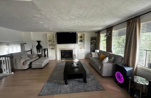 Waterloo Villa | One of a kind, Luxurious and Unique