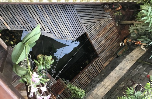 Hang Xanh House | One of a kind RetroSaigon Entire House located in The central of Saigon