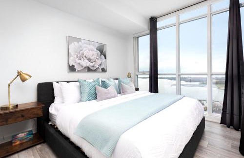 CityPlace Apartment | One of a Kind Sub-Penthouse Breathtaking Views