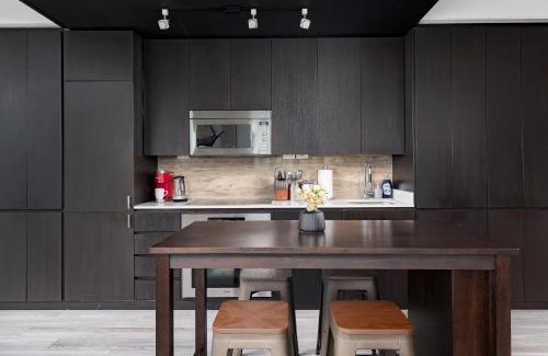 CityPlace Apartment | One of a Kind Sub-Penthouse Breathtaking Views