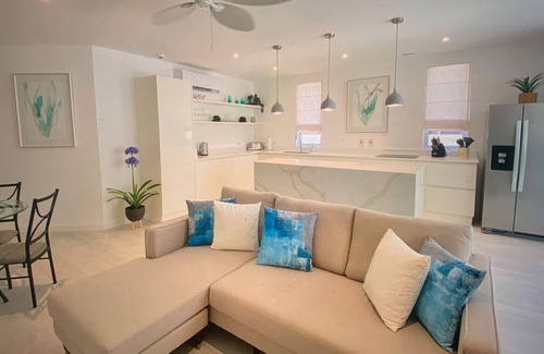 Speightstown Apartment | One Queens St Apt 2, St Peter by Personal Villas - A Tropical Paradise
