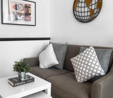 Bonifacio Global City Apartment | One Uptown Residences BGC