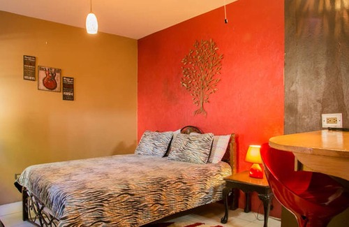 Eastwood Park House | One32 Guest House