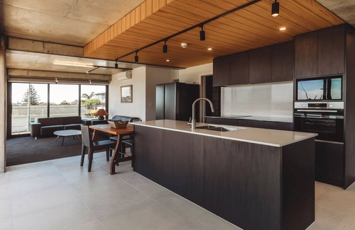 New Plymouth Apartment | ONE50 MOLESWORTH L1 - SLEEPS 6