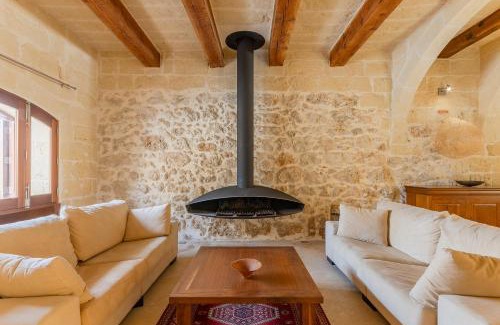 Xaghra Apartment | OneFifty Gozitan Villa and Pool
