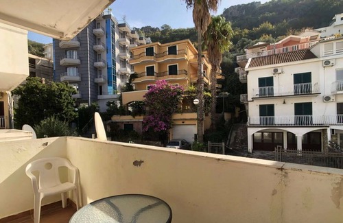 Rafajlovici Apartment | Only 1 minute and 15 seconds to walk to the beach!