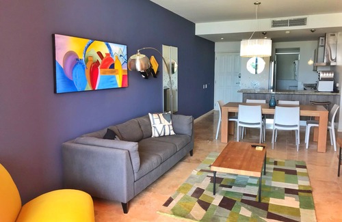 Alto Vista Apartment | Only 3 minutes drive away from Eagle Beach. Spacious 3 bed/2 bath apartment.