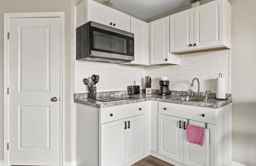 Chincoteague Condo | Only 5 min to Assateague National Seashore!
