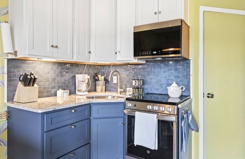 Chincoteague Condo | Only 5 min. from the Beach!