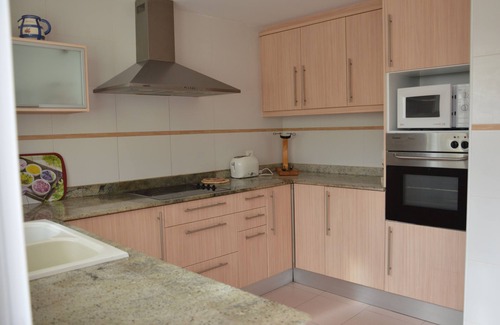 Playa de Gandia Ski Chalet | Only for Families. Single-family townhouse. In Gandía beach