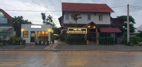 Siem Reap House | Only One Boutique, Restaurant, Cafe