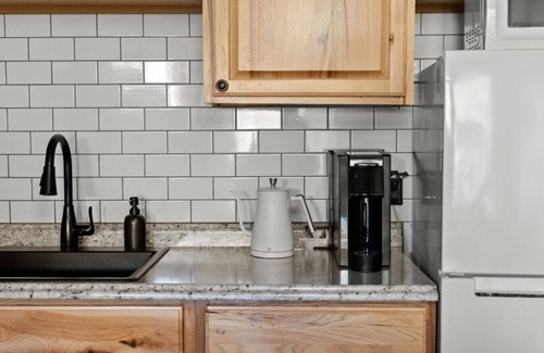 Hunter Apartment | Only Ski In Out on Hunter Mtn | Panoramic Views! Hike, Golf, Fish, Unwind!