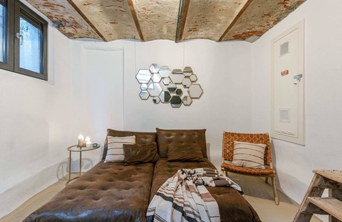 South Antwerp Apartment | Oom-BEANTLAMB330001 S