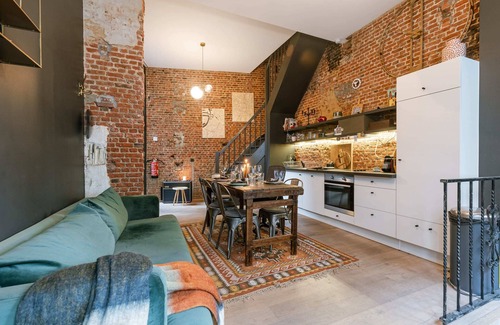 South Antwerp Apartment | Oom-BEANTLAMB330001 S