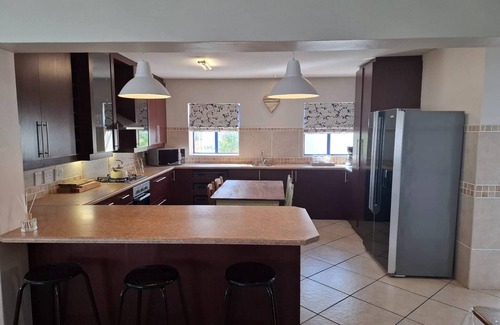Langebaan House | OosiesRus - Charming Langebaan Villa with Garden View