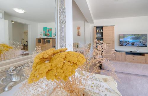 Mihotici Apartment | Opatija Villa Mia