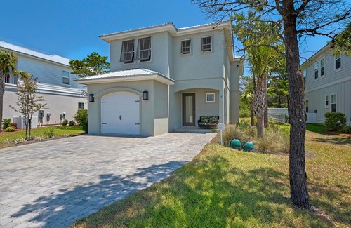 Miramar Beach House | OPEN>July 31-Aug 7⭐Walk 2 Beach⭐Sleeps 10⭐Community Pool⭐4BR Shore Thing Getaway