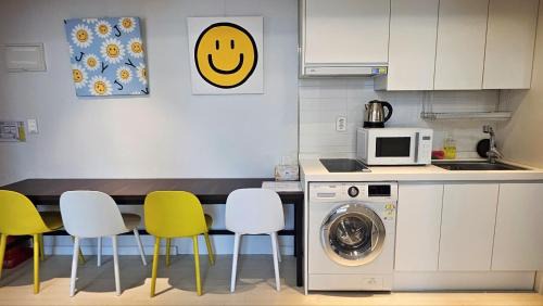 Cheongpa-dong Apartment | Open sale ㅣ Seoul Station walk 3 minutes ㅣ Free parking ㅣ Elevator 0 ㅣ오픈세일ㅣ서울역도보3분 ㅣ무료주차 ㅣ엘레베이터0