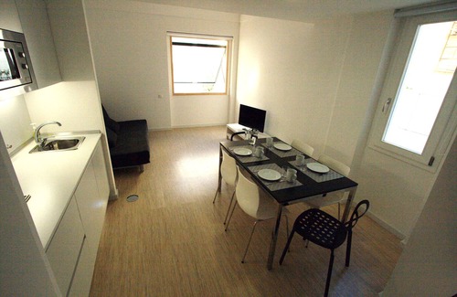 Boavista Apartment | OPO-APT 110-1 Deco apartment in city center. Peacefull, pratiical, near all!