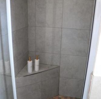 Trawal Apartment | Optimum Stay Self Catering Accommodation - Deluxe Room