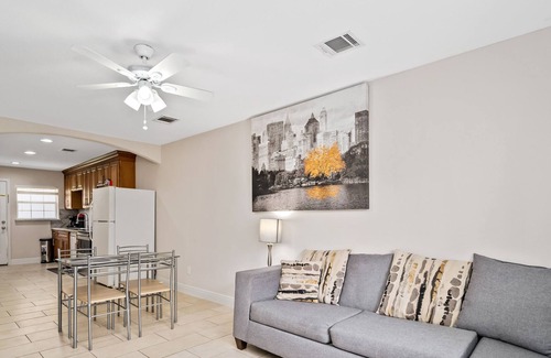 OST - South Union Apartment | Opulent & Luxurious APT 7 Min From TX Med Center