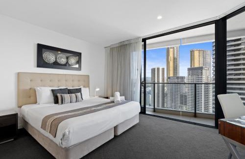 Broadbeach Apartment | Oracle (1)2401