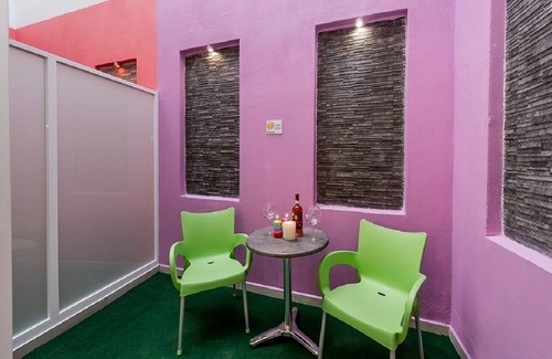 Tal-Ibrag Apartment | Orange 1: Studio Apartment in St. Julian's