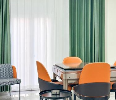 Belgrade Hotel | Orange inn Apartment 桔子酒店