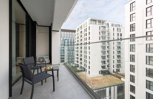 Bucharest Apartment | Orange Luxury King bed Apartment, bussiness, leisure in One Cotroceni