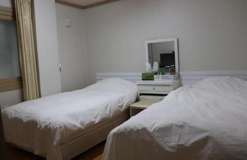 Downtown Hotel | Orasung Motel