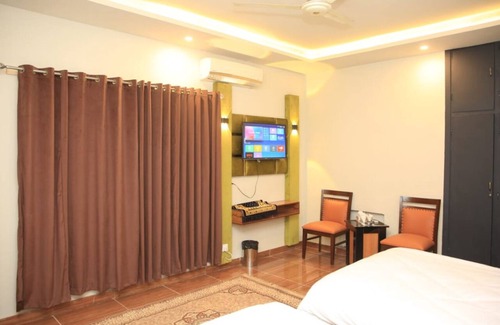 F-7 Sector Hotel | Orbit Ambassador F-7/2 Islamabad