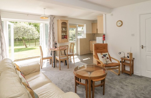 New Forest District Cottage | ORCHARD ANNEXE, with a garden in Boldre