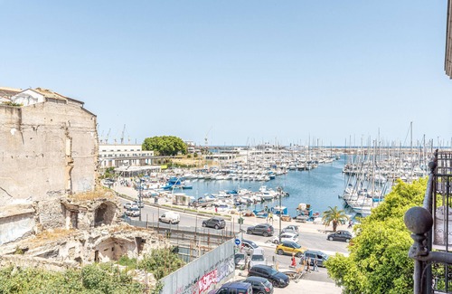 Castellammare Vucciria Apartment | Oretea Apartment with Terrace by Wonderful Italy