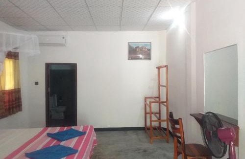 Sigiriya House | Organic farm Wish Prabha lake view homestay