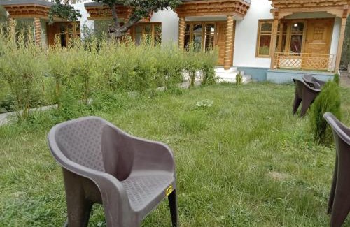 Leh Bed & Breakfast | Orie Guest House Ladakh by LexStays