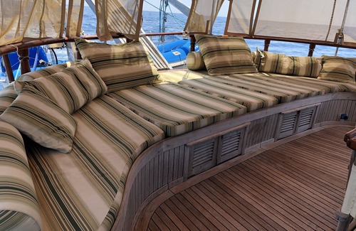 Denia Boat Rental | Oriental Beauty - unique experience - sleep in the Port of Denia