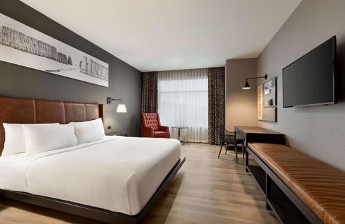 Golden Hotel | Origin Red Rocks a Wyndham Hotel