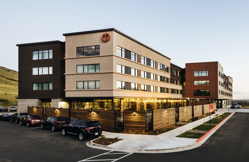Golden Hotel | Origin Red Rocks, a Wyndham Hotel