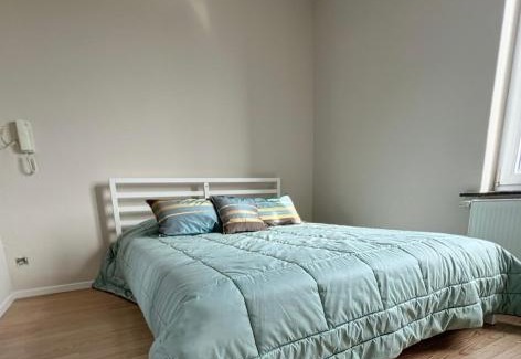 Charleroi Apartment | Orléan 41 A centre-gare-aéroport