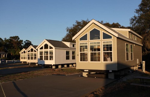 Four Corners Resort | Orlando RV Resort