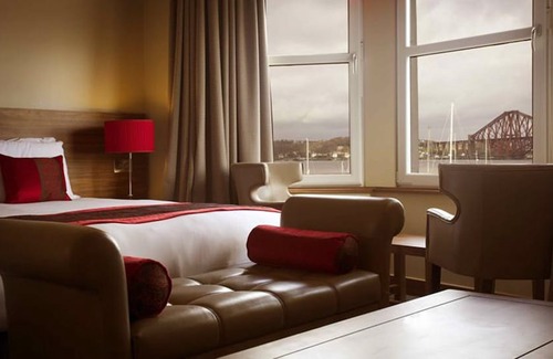 South Queensferry Hotel | Orocco Pier