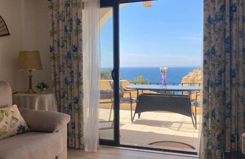 Vale de Centianes Apartment | Os Reais - Apt in front of the beach in Centeanes