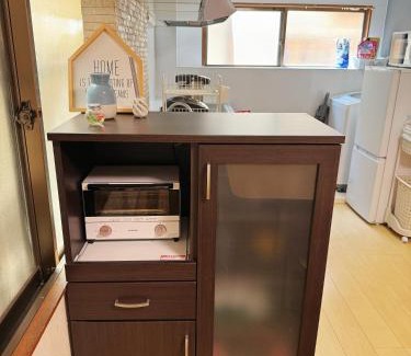 Nagawa Villa | Osaka Castle Park Station, 10 minutes walk to Kyobashi Station, direct access to Shinsaibashi, Umeda, Kansai Airport, Kyoto, Nara, USJ, can accommodate up to 10 people