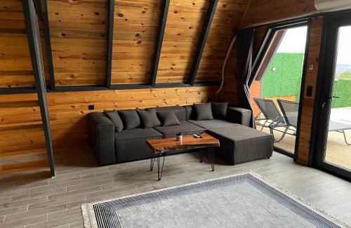Sapanca Ski Chalet | oscardeluxebungalov